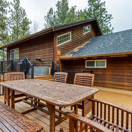 Camp Polk Lodge Sisters Exterior photo
